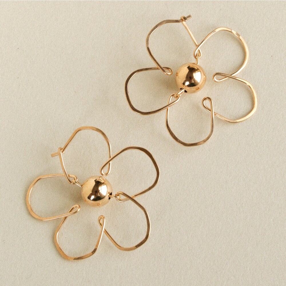 Rackk & Ruin 14k Gold Fill Daisy Flower Earrings